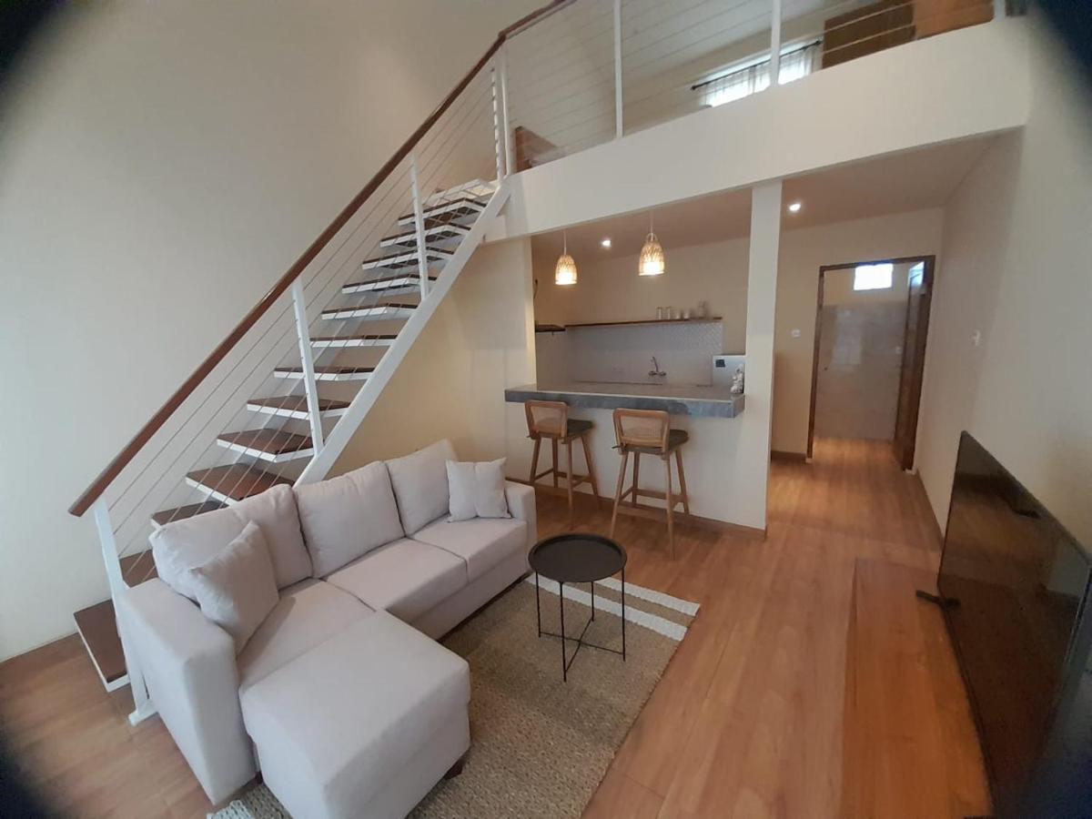 Lotus Lofts Seminyak Lägenhet Exteriör bild